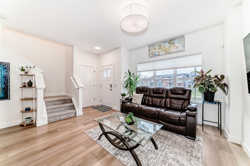 Picture for 109, 525 River Heights Drive 