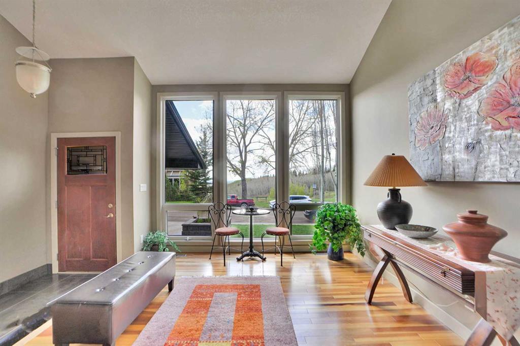 Picture for 95 Edenwold Crescent NW