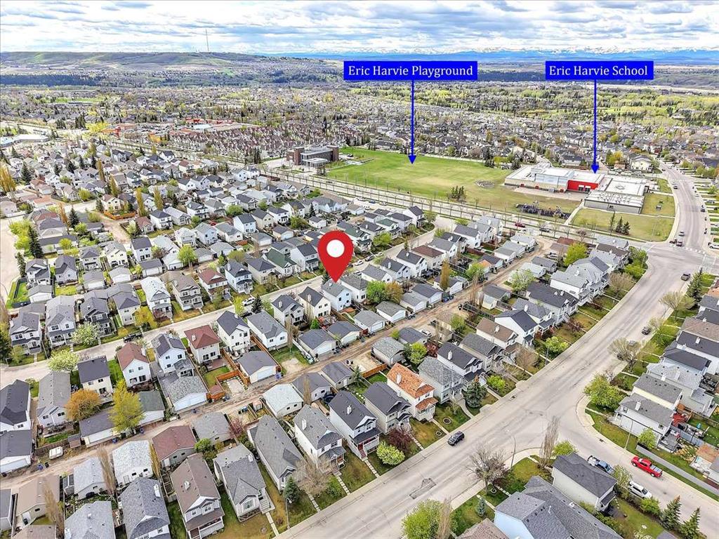 Picture for 38 Tuscany Valley Heights NW