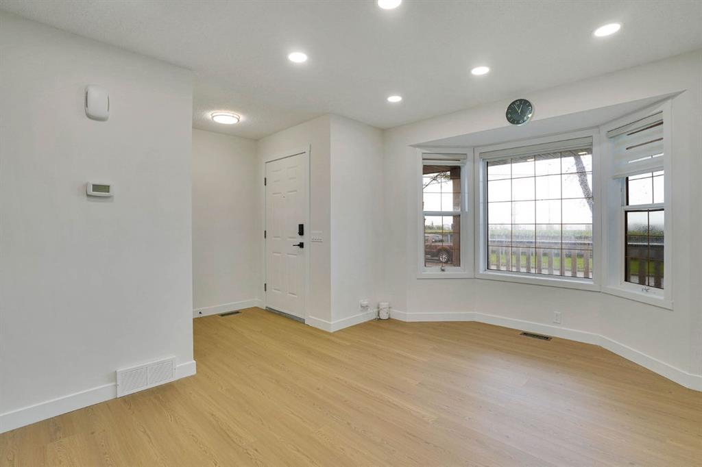 Picture for 112 Martinglen Close NE
