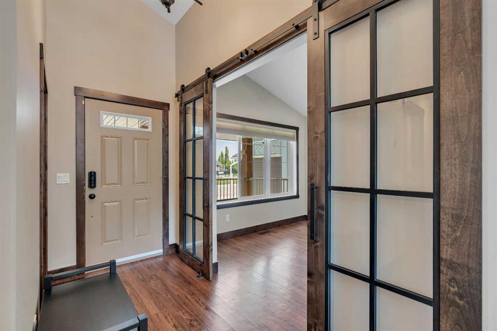 Picture for 289 Riverwood Crescent 