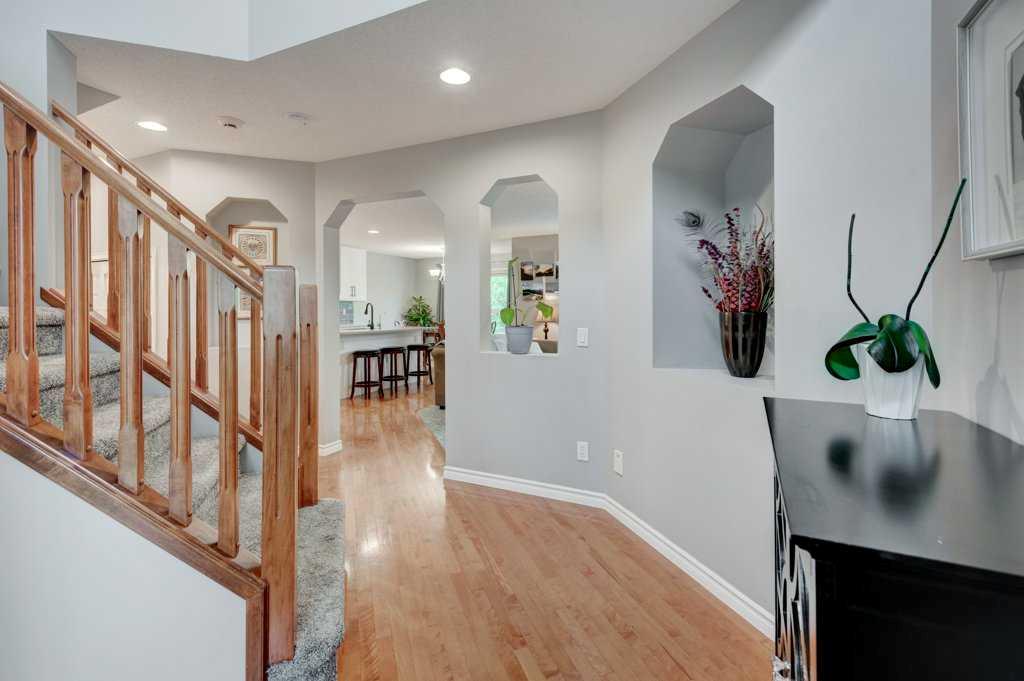 Picture for 174 Brightondale Crescent SE