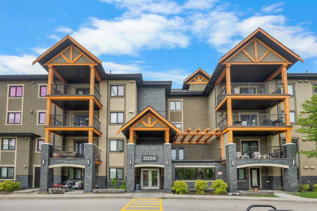 Picture for 3110, 402 Kincora Glen Road NW