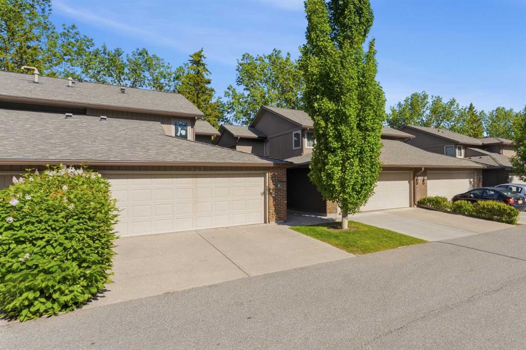 Picture for 821, 860 Midridge Drive SE