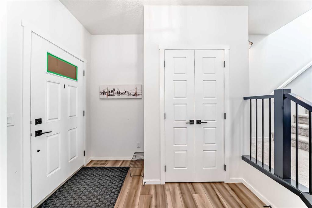 Picture for 91 Walcrest Way SE