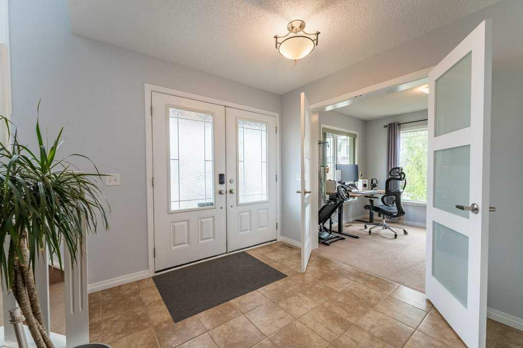 Picture for 15 Windwood Grove SW