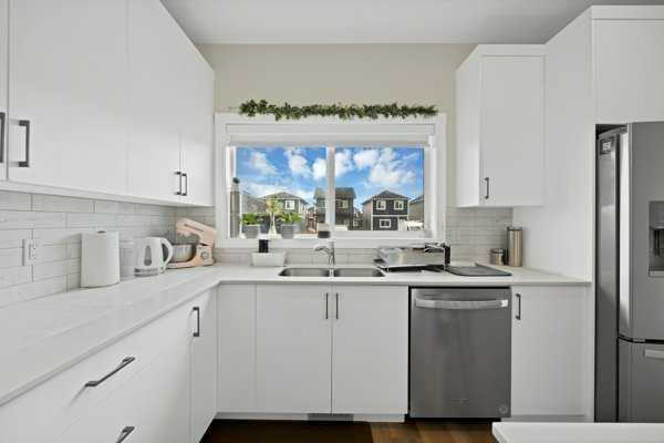 Picture for 241 Midgrove Mews SW