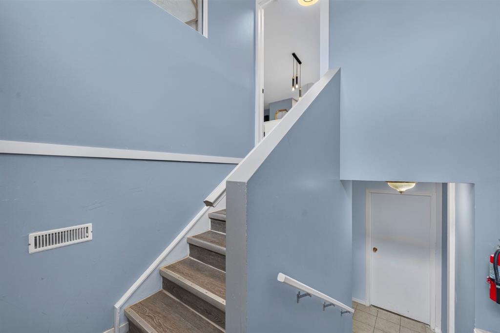 Picture for 200 Fonda Drive SE
