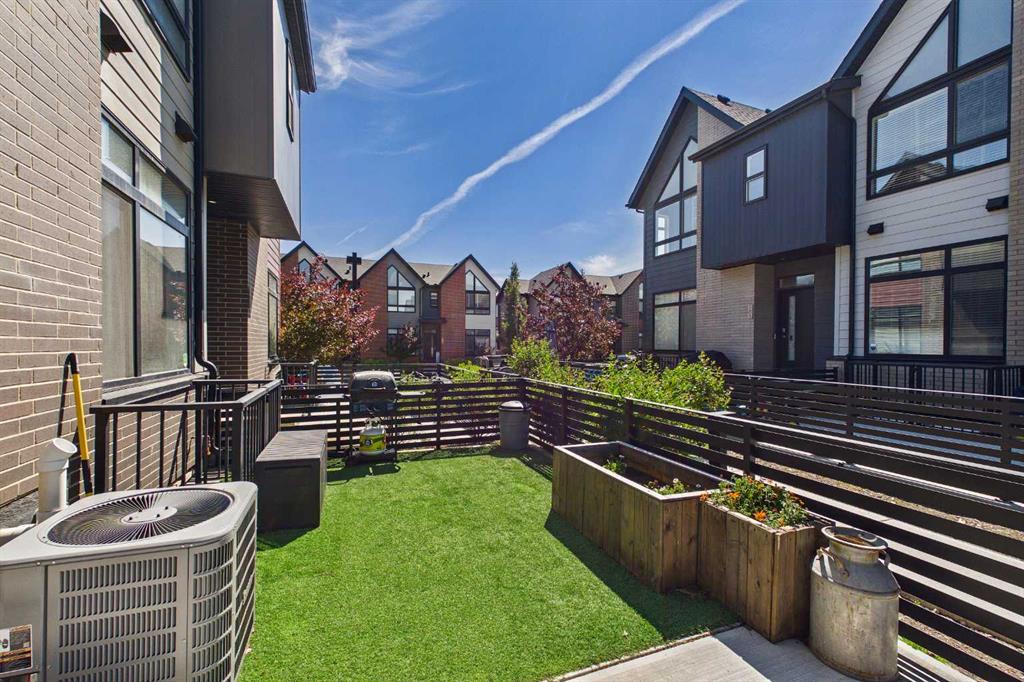 Picture for 906 Sage Meadows Gardens NW