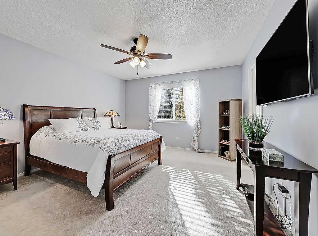 Picture for 788 New Brighton Drive SE https://www.cirrealty.ca/reb/creb/41/A2266541_24.jpg