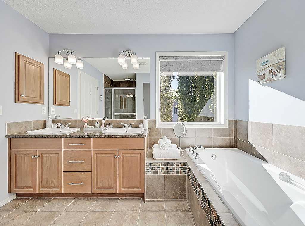 Picture for 788 New Brighton Drive SE https://www.cirrealty.ca/reb/creb/41/A2266541_28.jpg