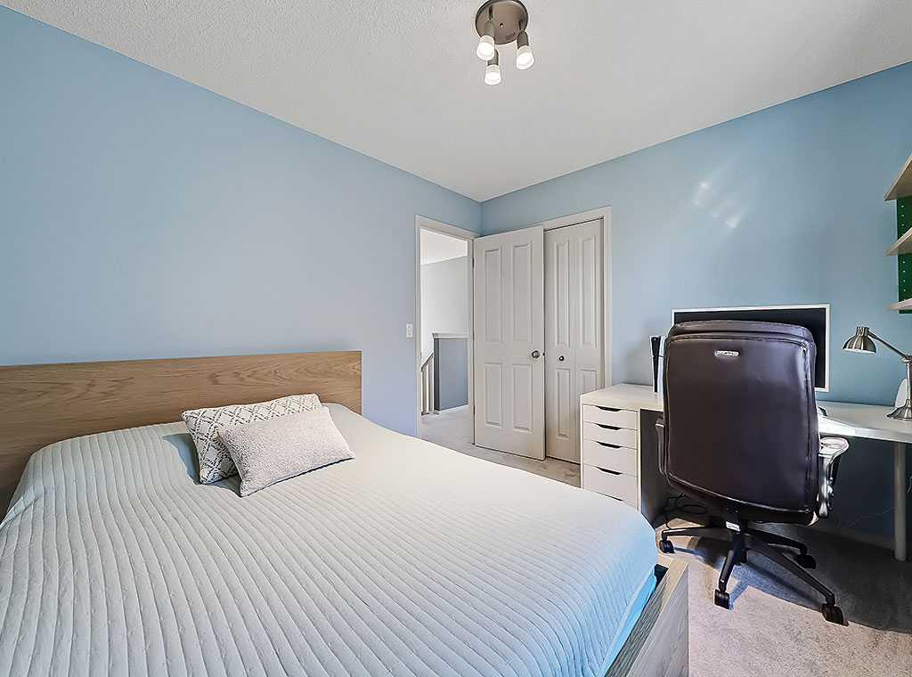 Picture for 788 New Brighton Drive SE https://www.cirrealty.ca/reb/creb/41/A2266541_35.jpg