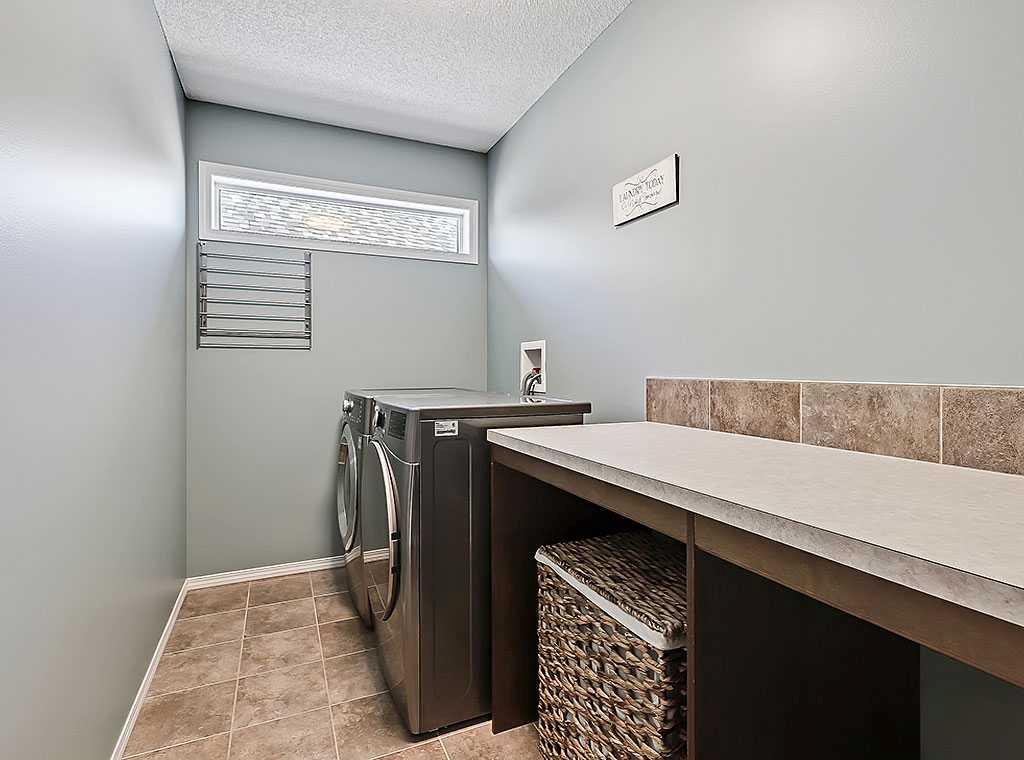 Picture for 788 New Brighton Drive SE https://www.cirrealty.ca/reb/creb/41/A2266541_36.jpg