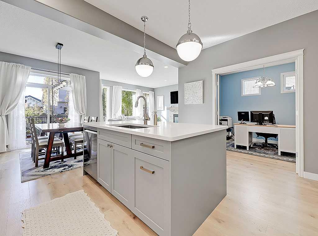 Picture for 788 New Brighton Drive SE https://www.cirrealty.ca/reb/creb/41/A2266541_9.jpg