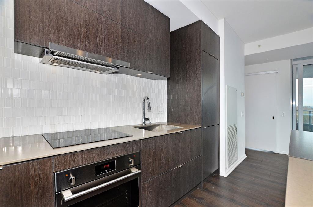 Picture for 426, 615 6 Avenue SE