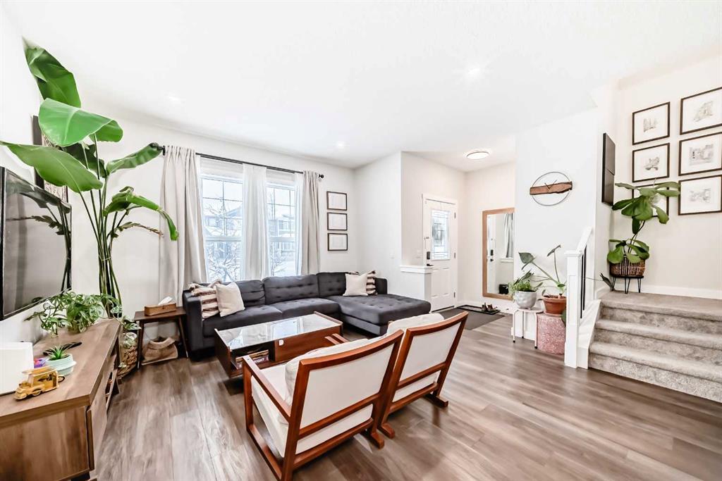 Picture for 231 Legacy Glen Way SE