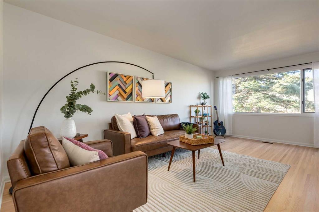 Picture for 126 &amp; 128 Winston Drive SW