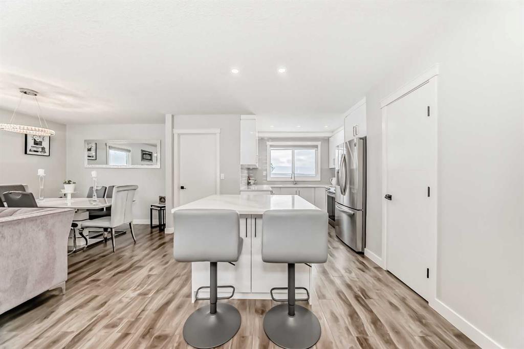 Picture for 87 Rundleson Way NE