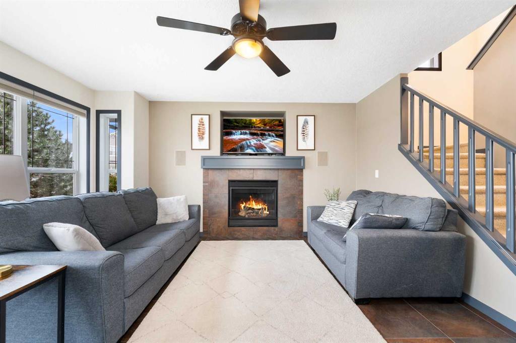 Picture for 44 Cranberry Way SE