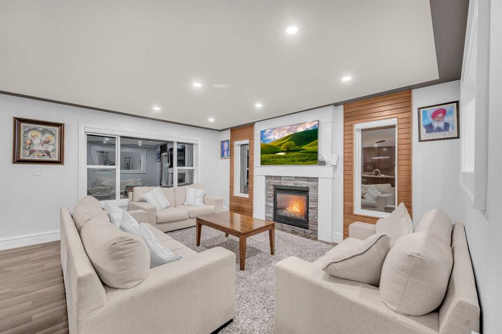 Picture for 475 East Lakeview Road 