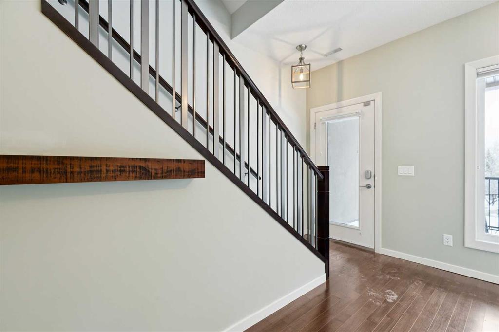 Picture for 303 Valley Ridge Manor NW