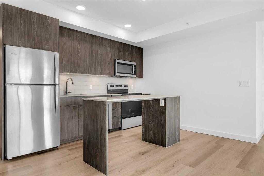 Picture for 1313, 123 4 Street NE