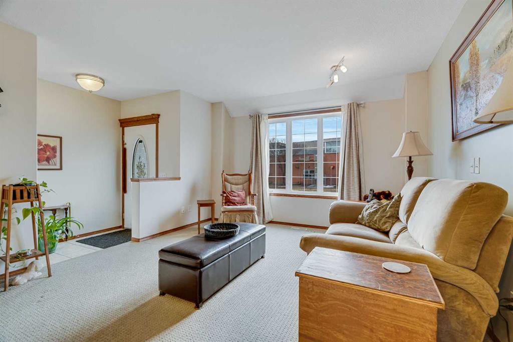 Picture for 112 6 Avenue 