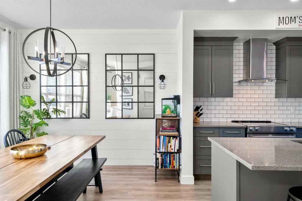 Picture for 950 Mahogany Boulevard SE