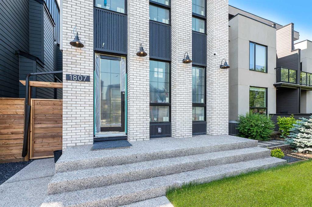 Picture for 1807 Broadview Road NW