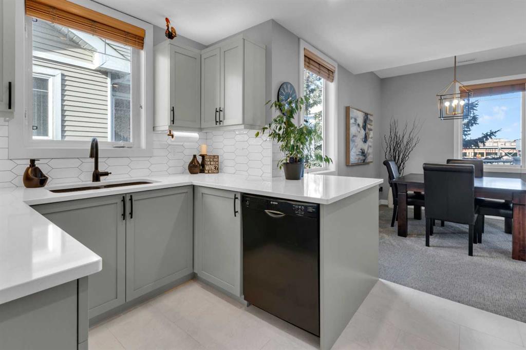 Picture for 902, 8000 Wentworth Drive SW