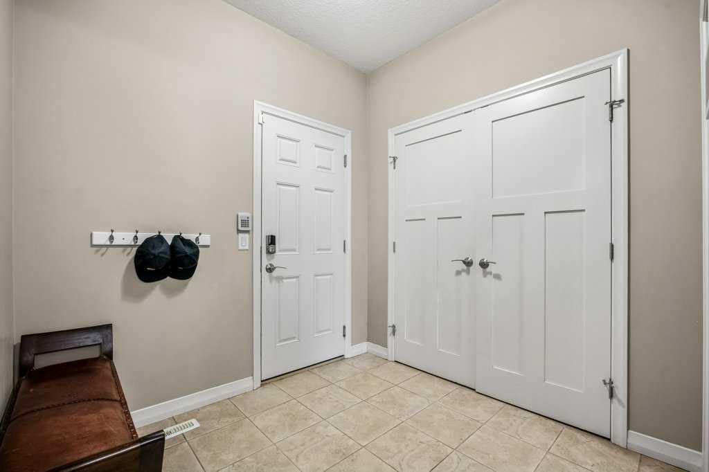 Picture for 103 Panamount Common NW