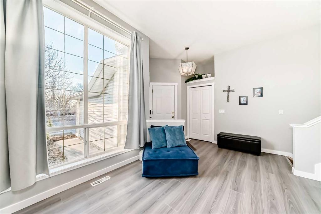 Picture for 76 Tuscany Way NW