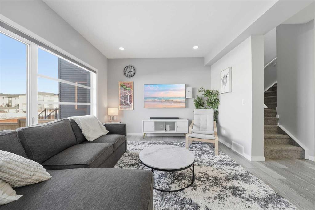 Picture for 704 Creekstone Circle SW