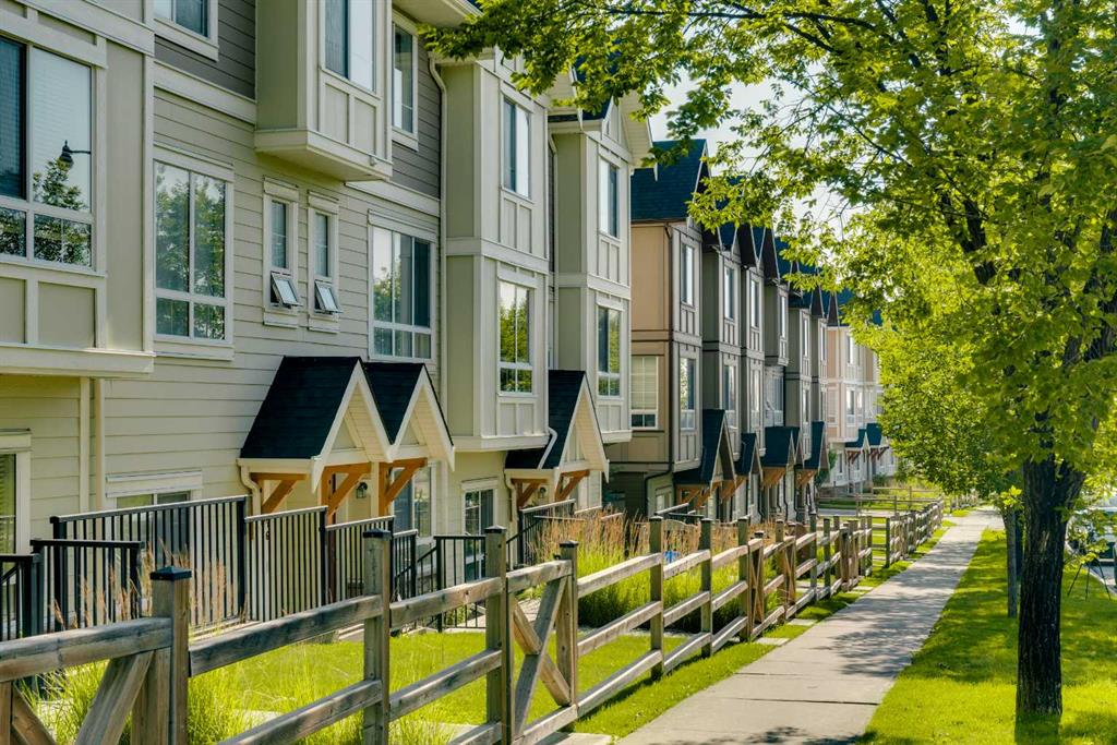 Picture for 958 Sherwood Boulevard NW