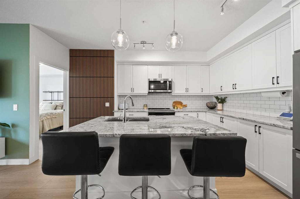 Picture for 113, 100 Auburn Meadows Manor SE