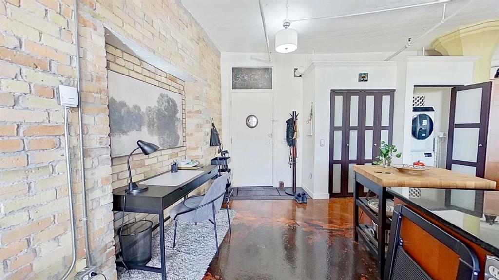 Picture for 409, 240 11 Avenue SW