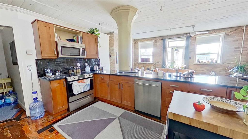 Picture for 409, 240 11 Avenue SW