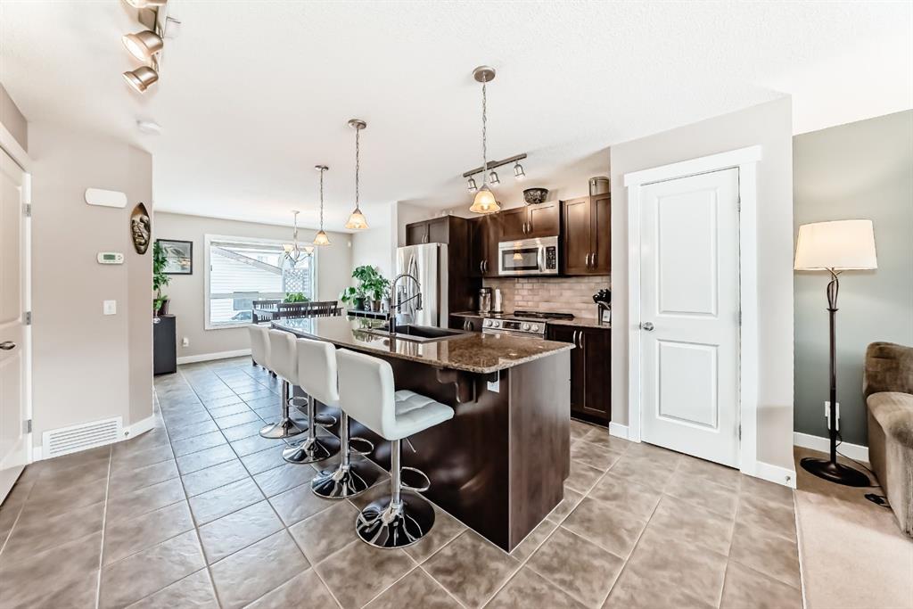 Picture for 36 Panora Way NW