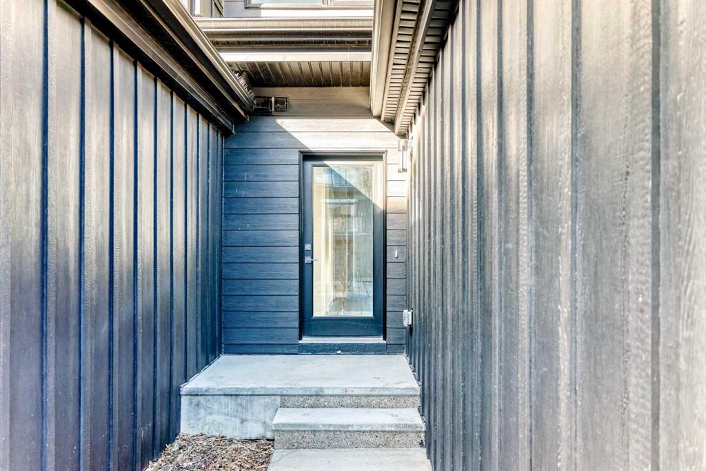 Picture for 3112, 55 Lucas Way NW