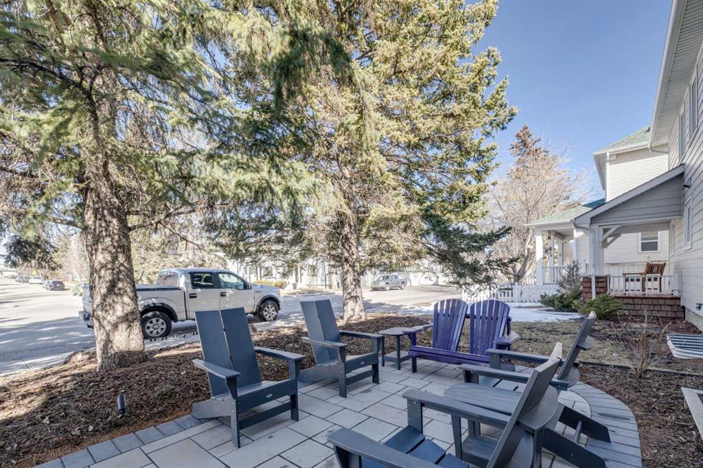 Picture for 4334 Passchendaele Road SW