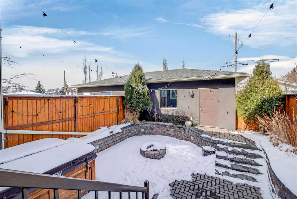 Picture for 1620 18 Avenue NW