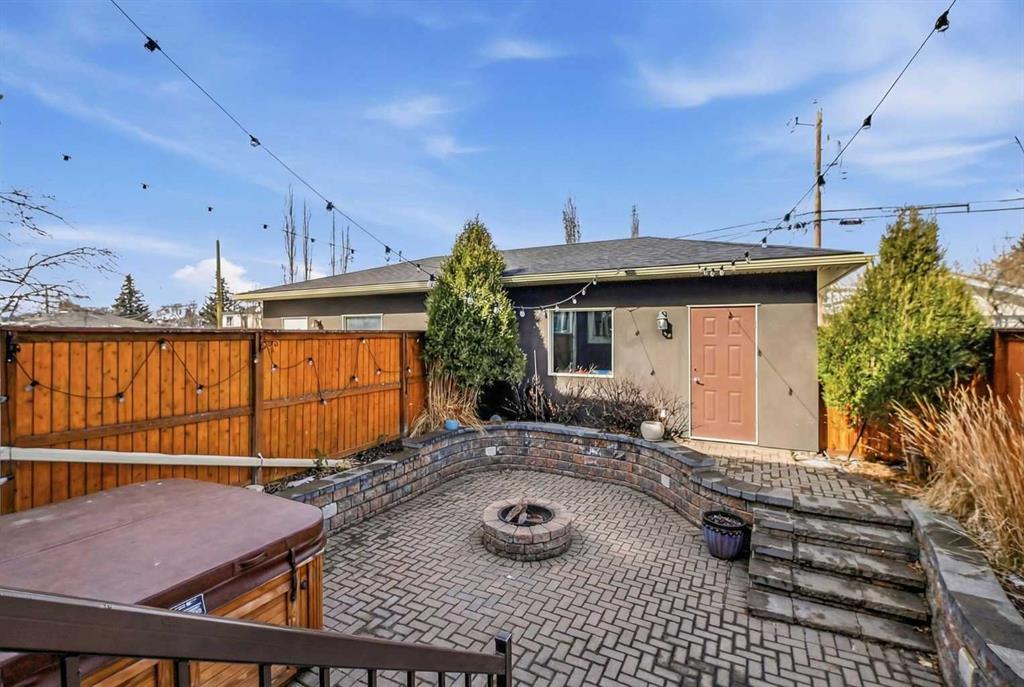 Picture for 1620 18 Avenue NW