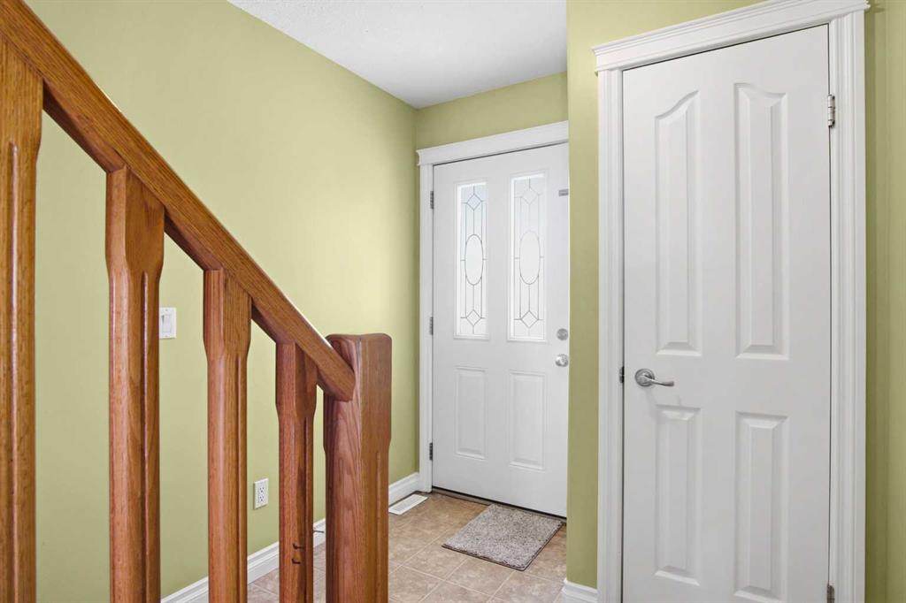 Picture for 22, 2002 22 Avenue 