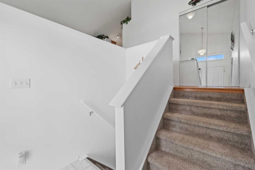 Picture for 272 Saddlemead Road NE