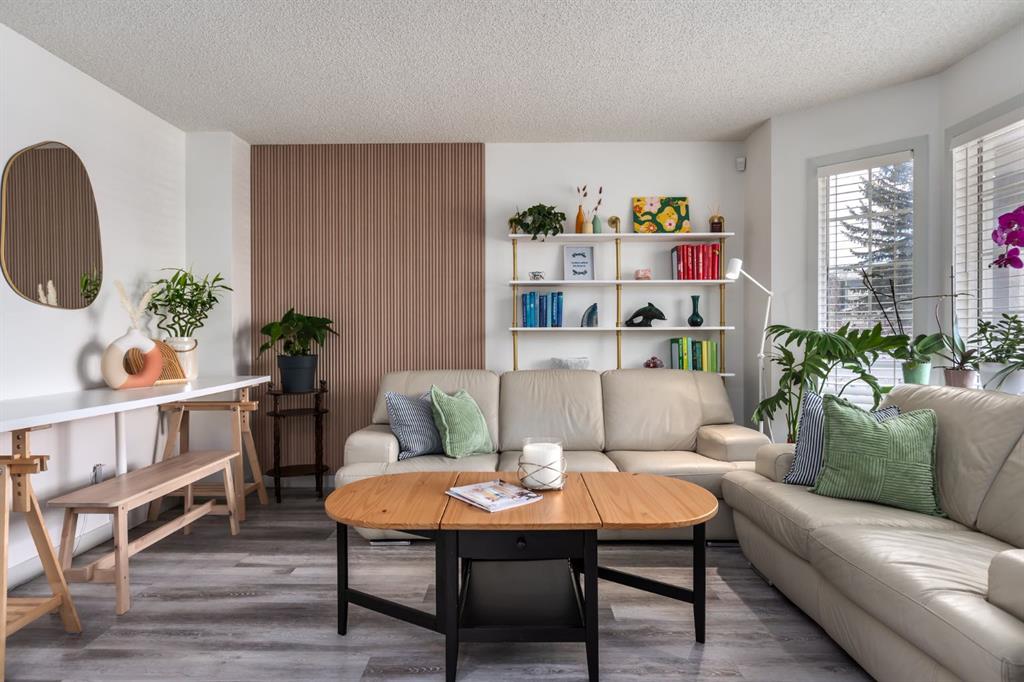 Picture for 303 Coventry Close NE