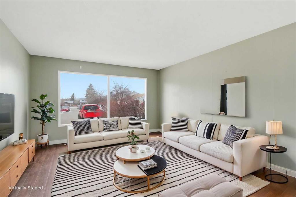 Picture for 128 Pineson Place NE