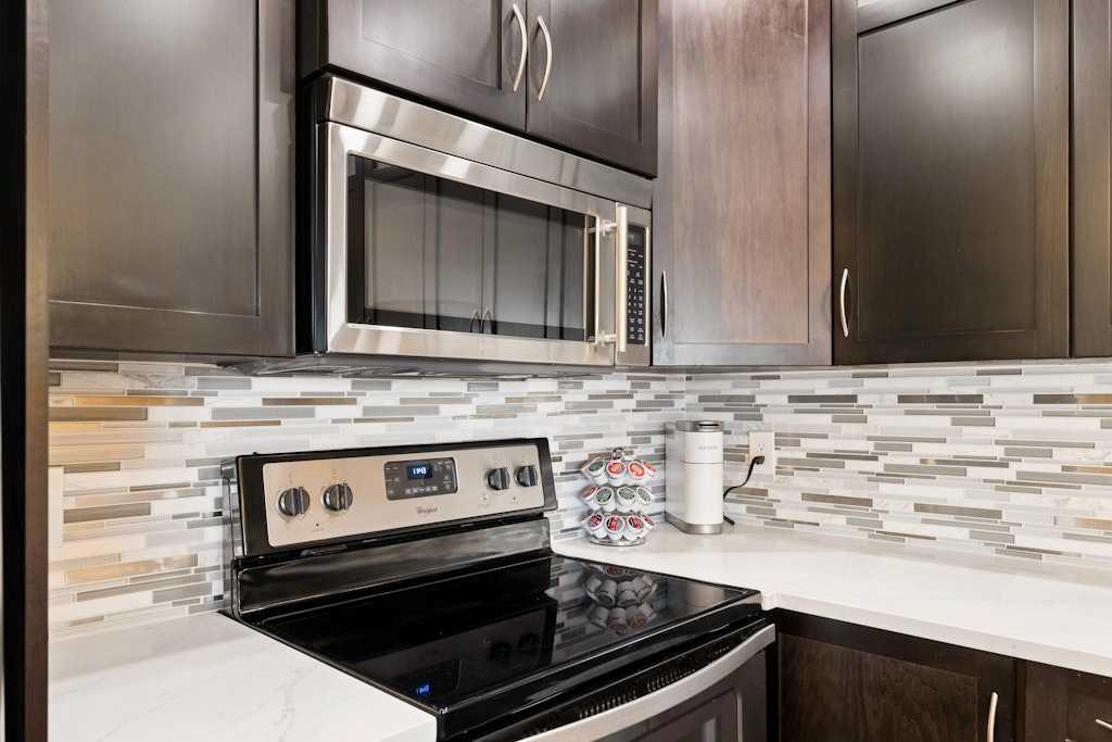 Picture for 202, 345 Rocky Vista Park NW