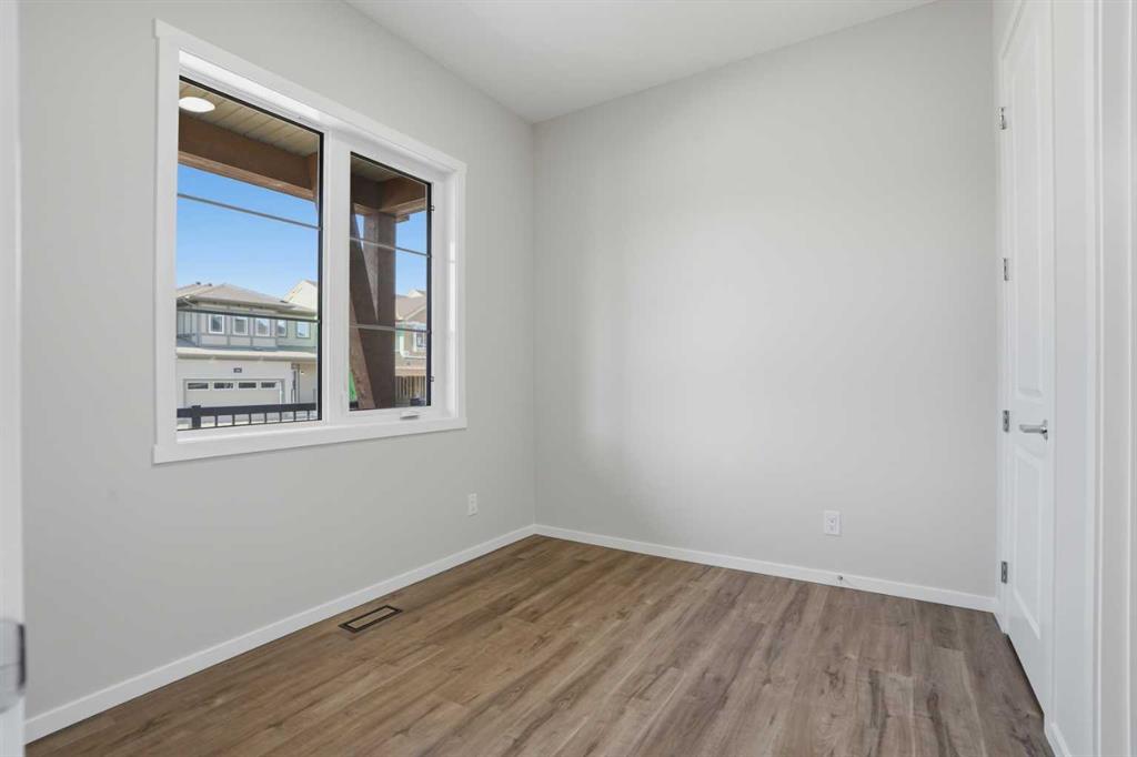 Picture for 71 Carringwood Rise NW