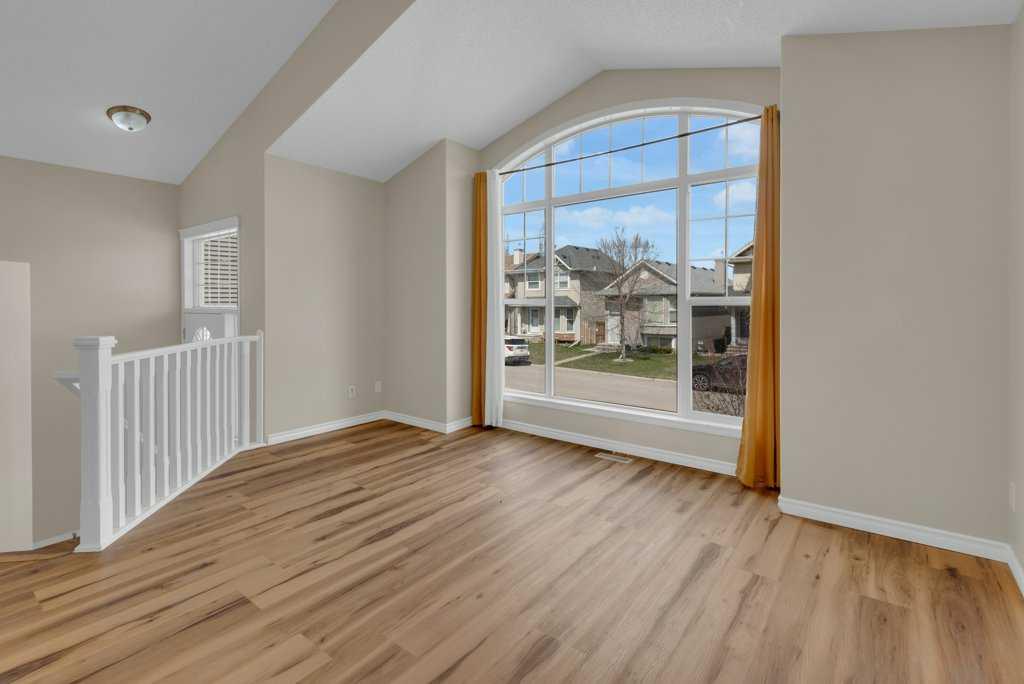 Picture for 95 Cranberry Place SE