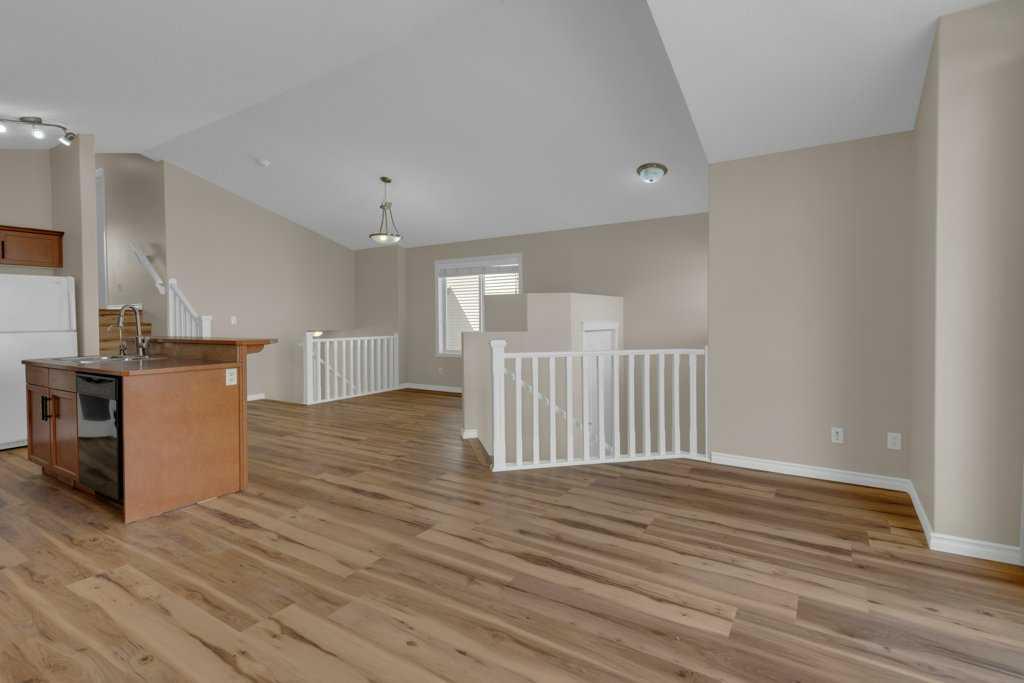 Picture for 95 Cranberry Place SE